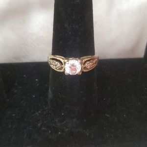 Antique Estate Sterling ring size 7.5 with lots of details vintage